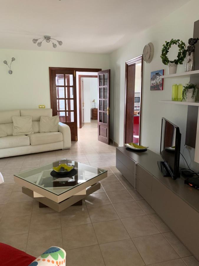 Lovely Villa Nico Playa Blanca, Hot Tub, Communal Pool المظهر الخارجي الصورة